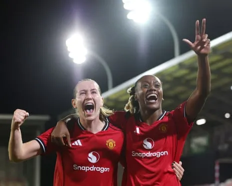E. Terland's Treble Sends Manchester United Through to The UCL Main Draw