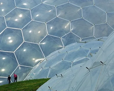 Geodesic Mastermind: Nicholas Grimshaw Introduced Innovative Splendor to Railways, Planes, Landscapes – and Retail